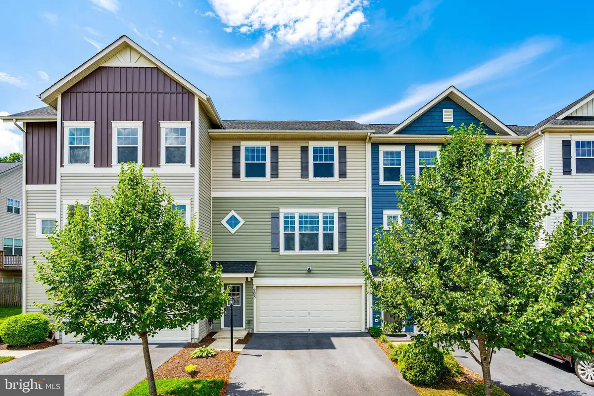 203 Centennial Dr, Stephenson, VA 22656 - #1