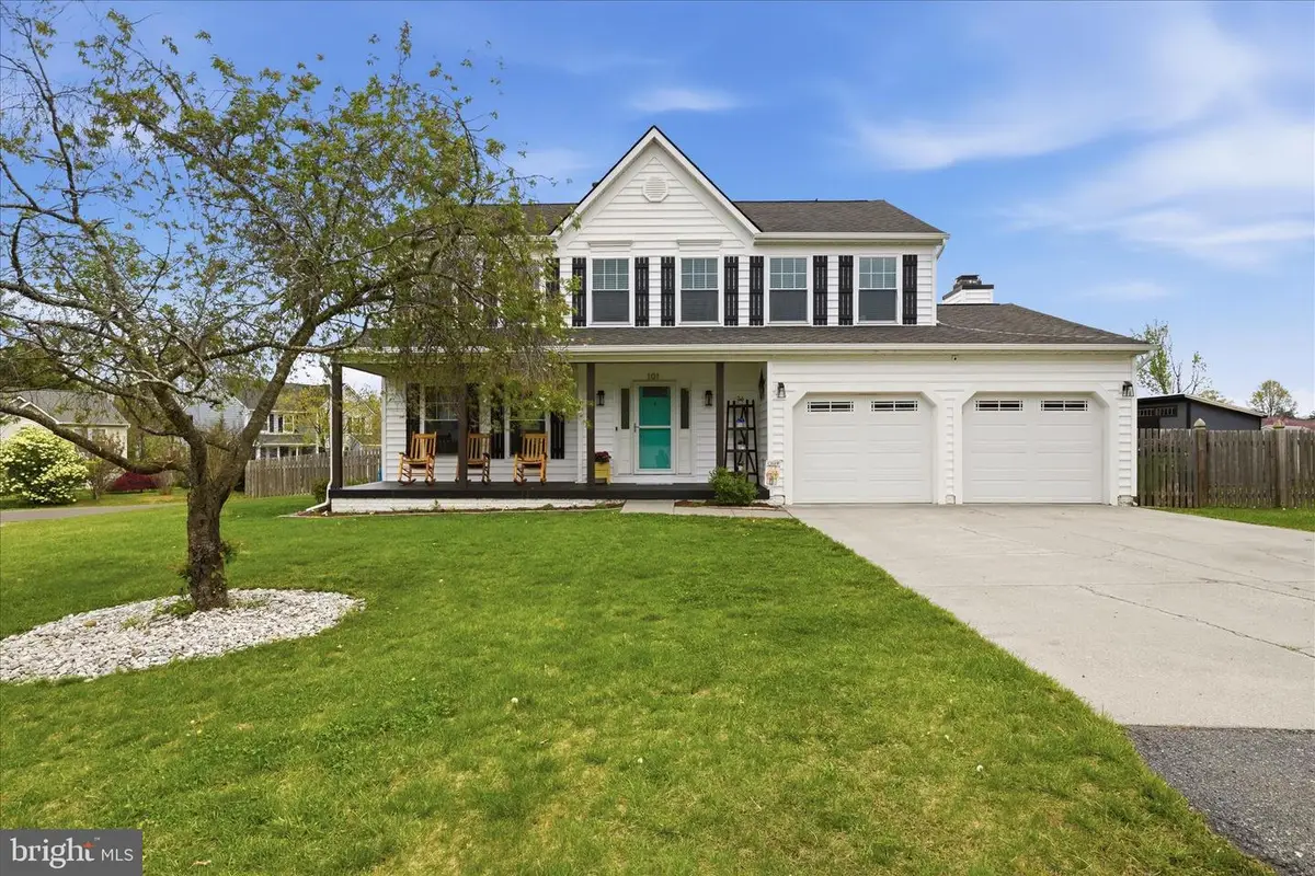 101 Sussex Cir, Stephens City, VA 22655 - #1