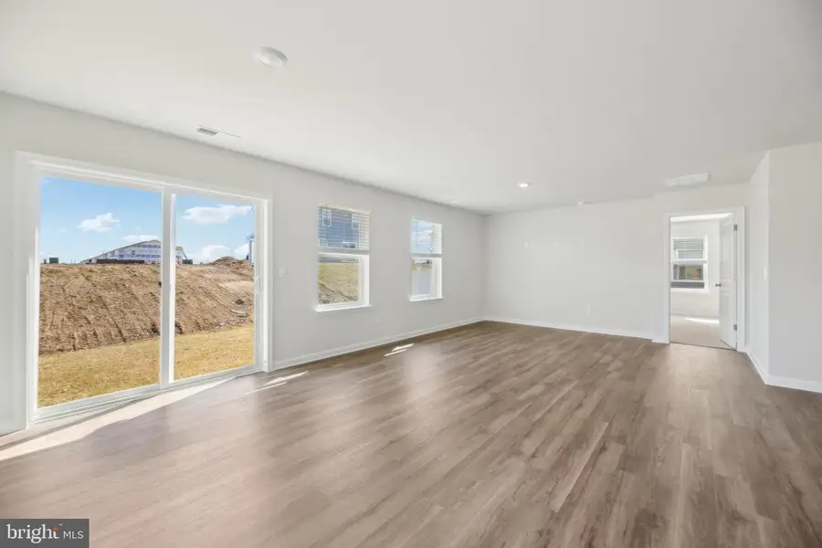 118 Bookers Crest Dr, Stephens City, VA 22655 - #3