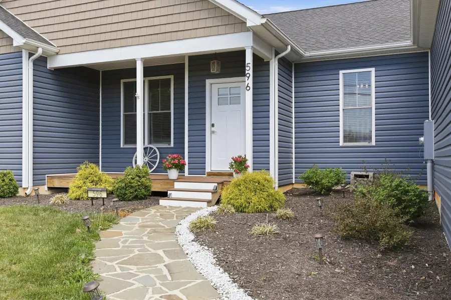 596 Welltown Rd, Winchester, VA 22603 - #2