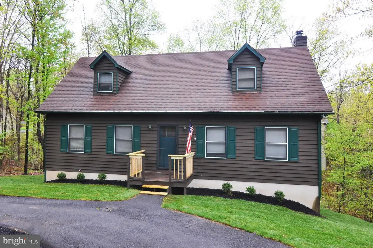 128 - 130 Dogwood Dr, Cross Junction, VA 22625 - #1