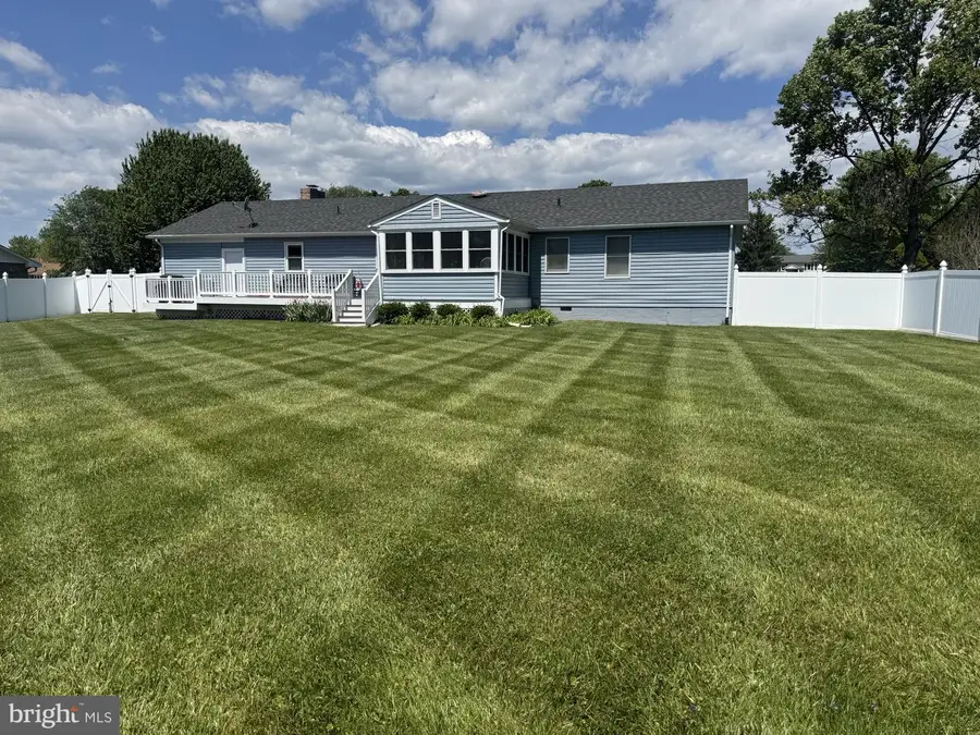 106 Essex Cir, Stephens City, VA 22655 - #2