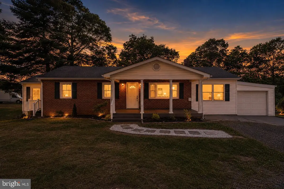 2561 Apple Pie Ridge Rd, Winchester, VA 22603 - #1