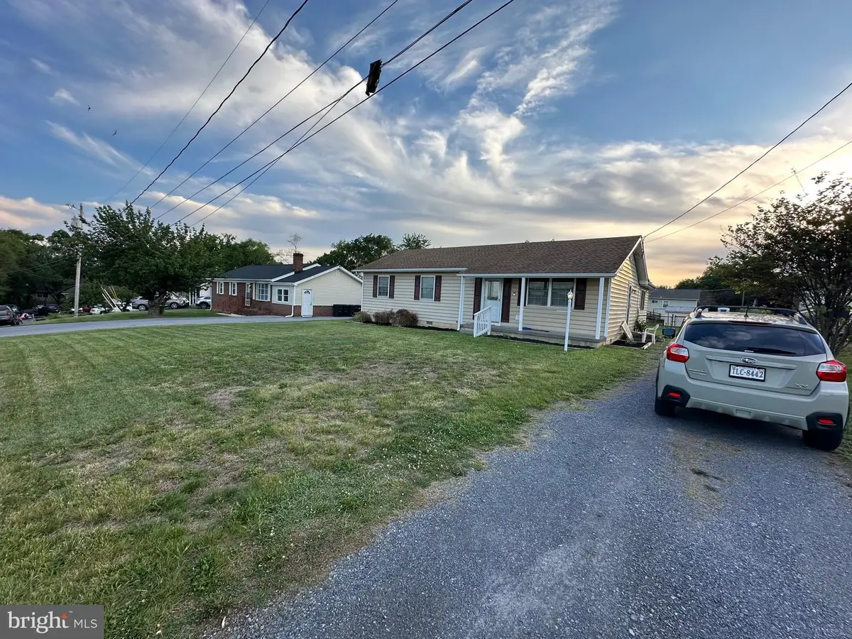 104 Hilltop Ter, Winchester, VA 22602 - #1