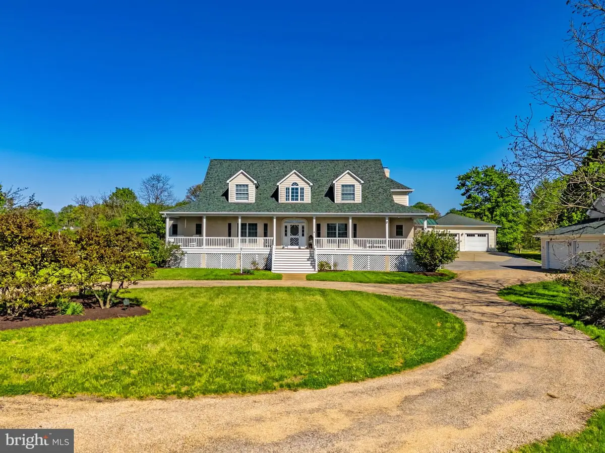 1617 Merrimans Ln, Winchester, VA 22602 - #1