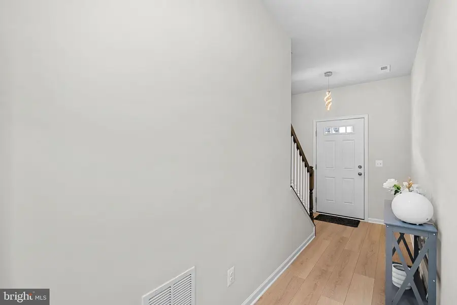 142 Bamboo Shoot Ln, Stephenson, VA 22656 - #3