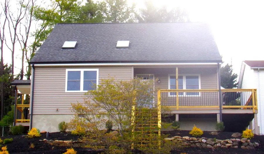 114 Woodys Pl, Winchester, VA 22602 - #2