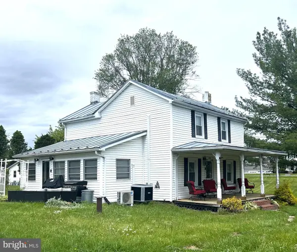 116 Country Ln, CLEAR BROOK, VA 22624