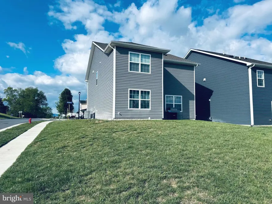 187 Schyrock Dr, Stephens City, VA 22655 - #3