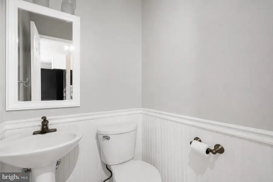 112 Chatham Sq, Winchester, VA 22601 - #3