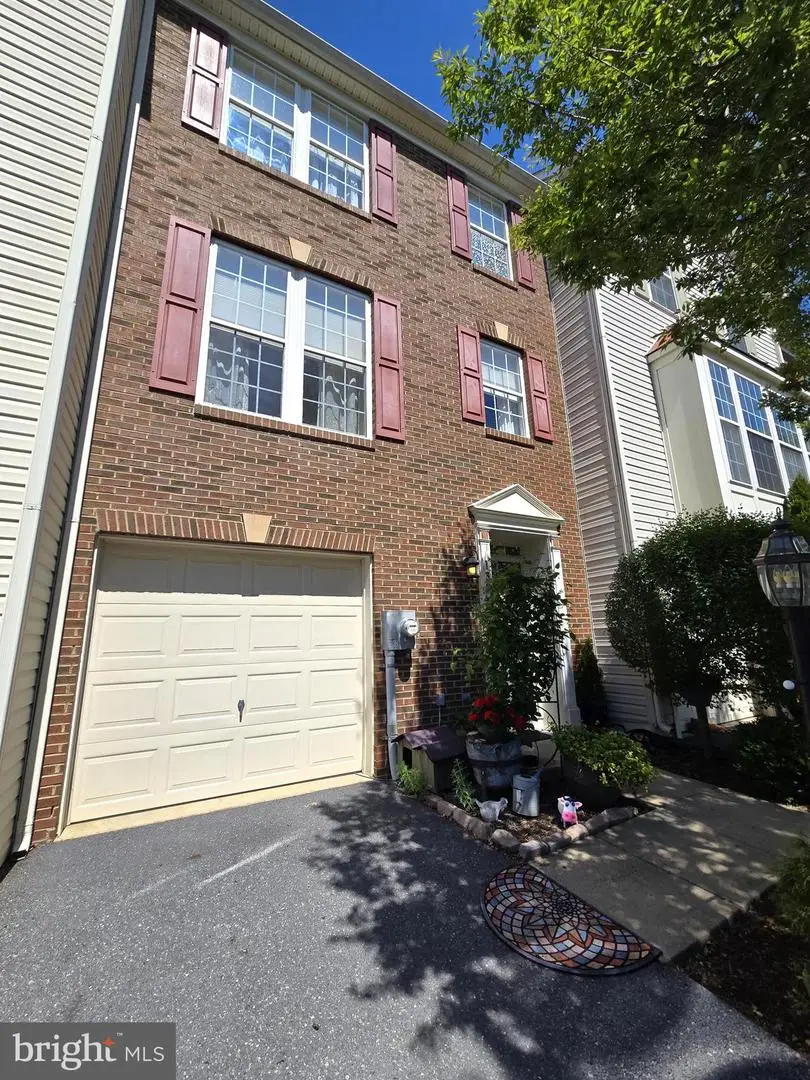 135 Pittman Ct, Stephens City, VA 22655 - #1