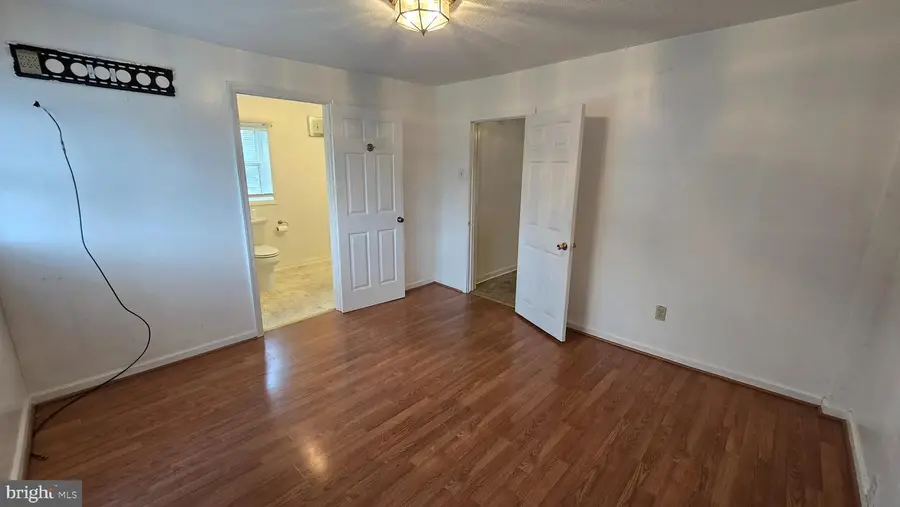 258 Mcdonald Rd, Winchester, VA 22602 - #2