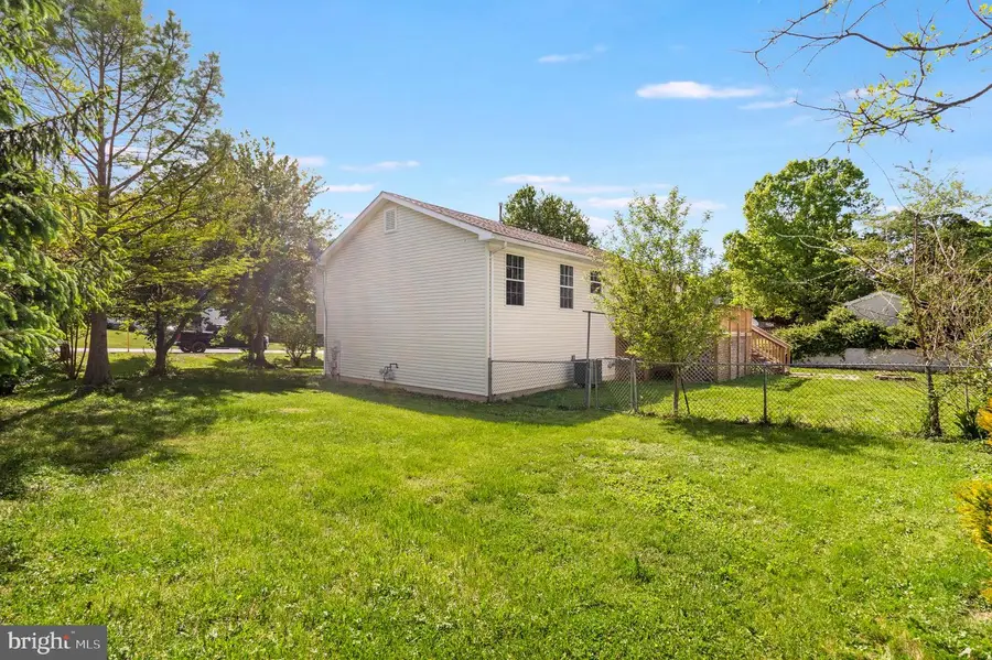 305 Woodrow Rd, Winchester, VA 22602 - #3