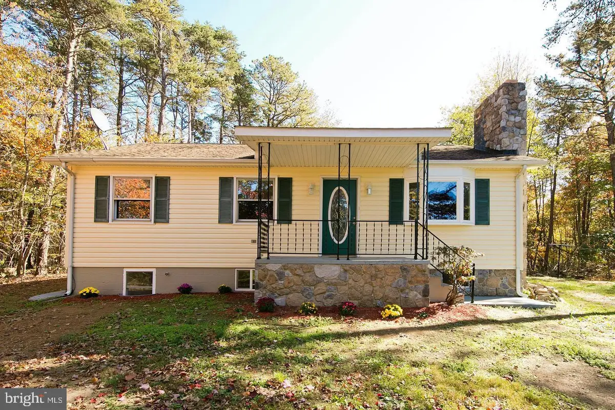 335 Whipporwill Ln, Cross Junction, VA 22625 - #1