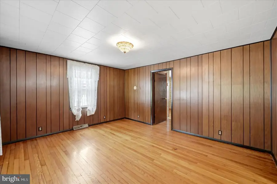 126 Marple Rd, Winchester, VA 22603 - #3