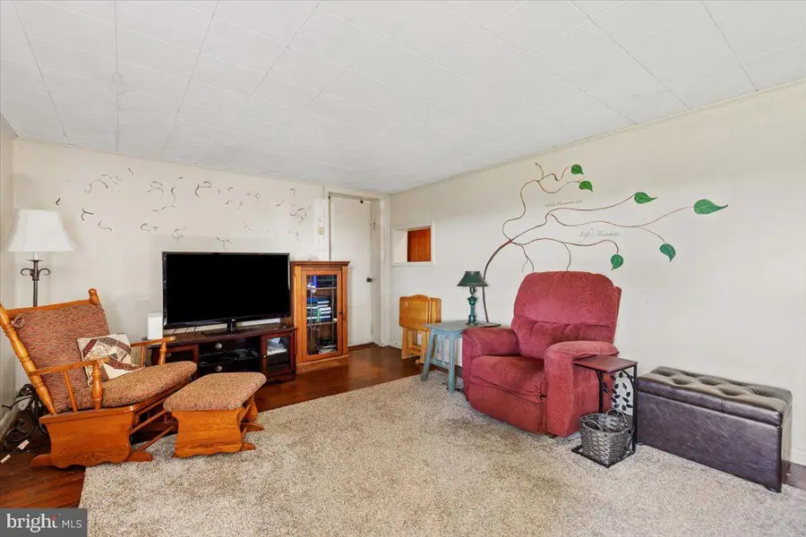 500 S Hayfield Rd, Winchester, VA 22602 - #2