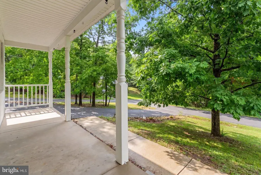 100 Woodlands Ln, Cross Junction, VA 22625 - #3