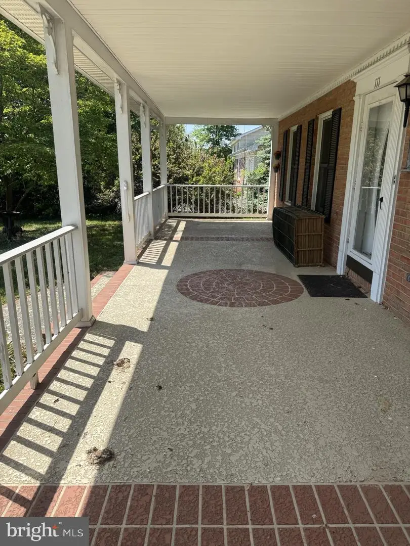 111 Wythe Ave, Stephens City, VA 22655 - #2