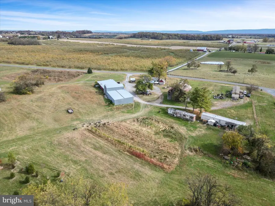 458 Hites Rd, Stephens City, VA 22655 - #2