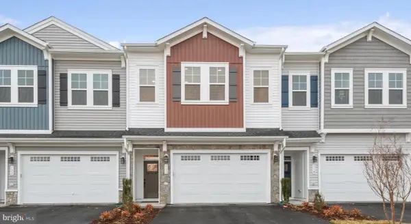 120 Choke Cherry Ct, LAKE FREDERICK, VA 22630