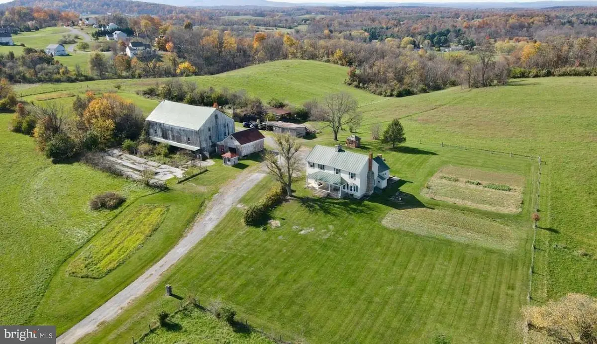 3105 Apple Pie Ridge Rd, Winchester, VA 22603 - #1