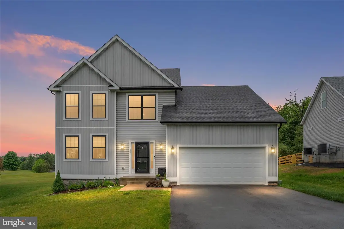103 Fairway Circle, Cross Junction, VA 22625 - #1
