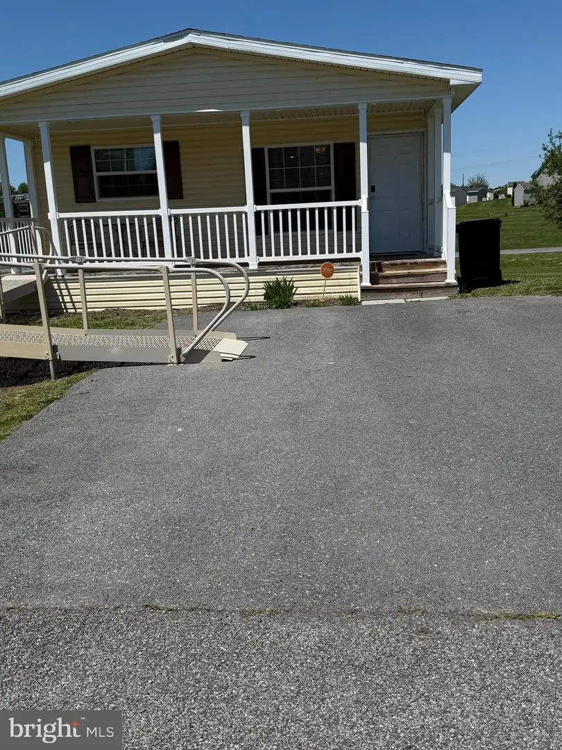 105 Chamberlain Ct, Winchester, VA 22603 - #2
