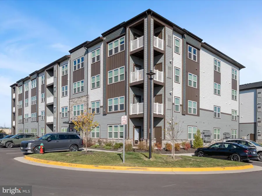 151 Mccormick Cir #201, Winchester, VA 22602 - #3