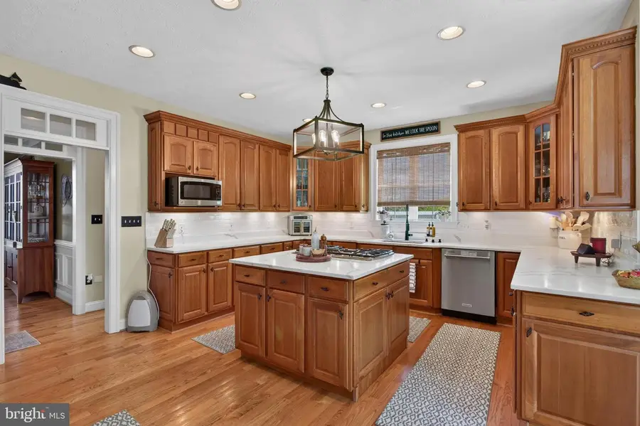 356 Chimney Cir, Middletown, VA 22645 - #3