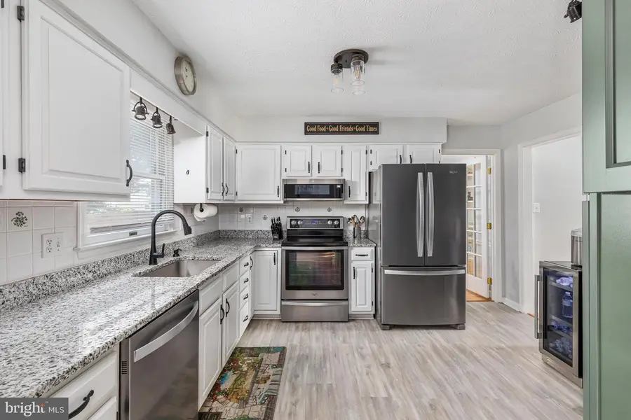 103 Oxford Ct, Stephens City, VA 22655 - #2