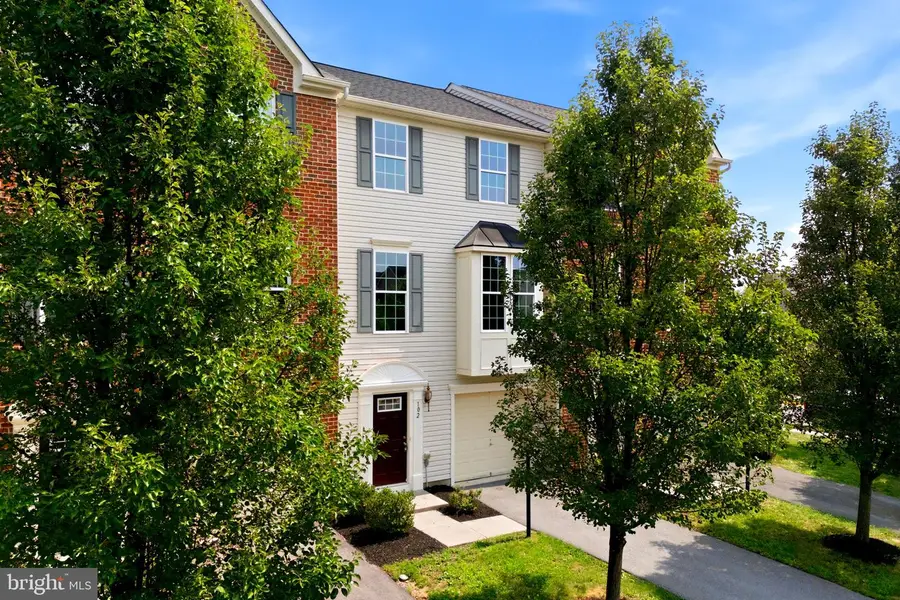 102 Argyle Ct, Stephenson, VA 22656 - #2