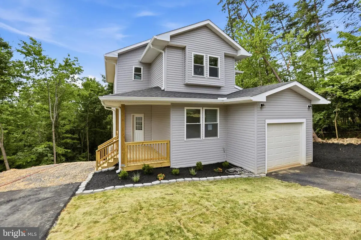 607 S Lakeview Dr, Cross Junction, VA 22625 - #1