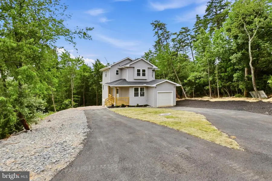 607 S Lakeview Dr, Cross Junction, VA 22625 - #3