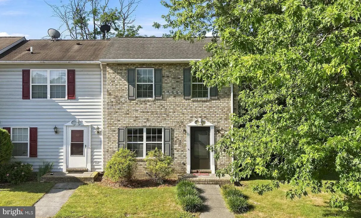 200 Freeton Ct, Stephens City, VA 22655 - #1