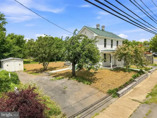 5285 Germain St, STEPHENS CITY, VA 22655