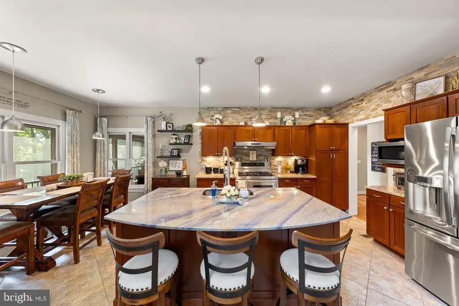 218 Babbs Mountain Rd, Winchester, VA 22603 - #3