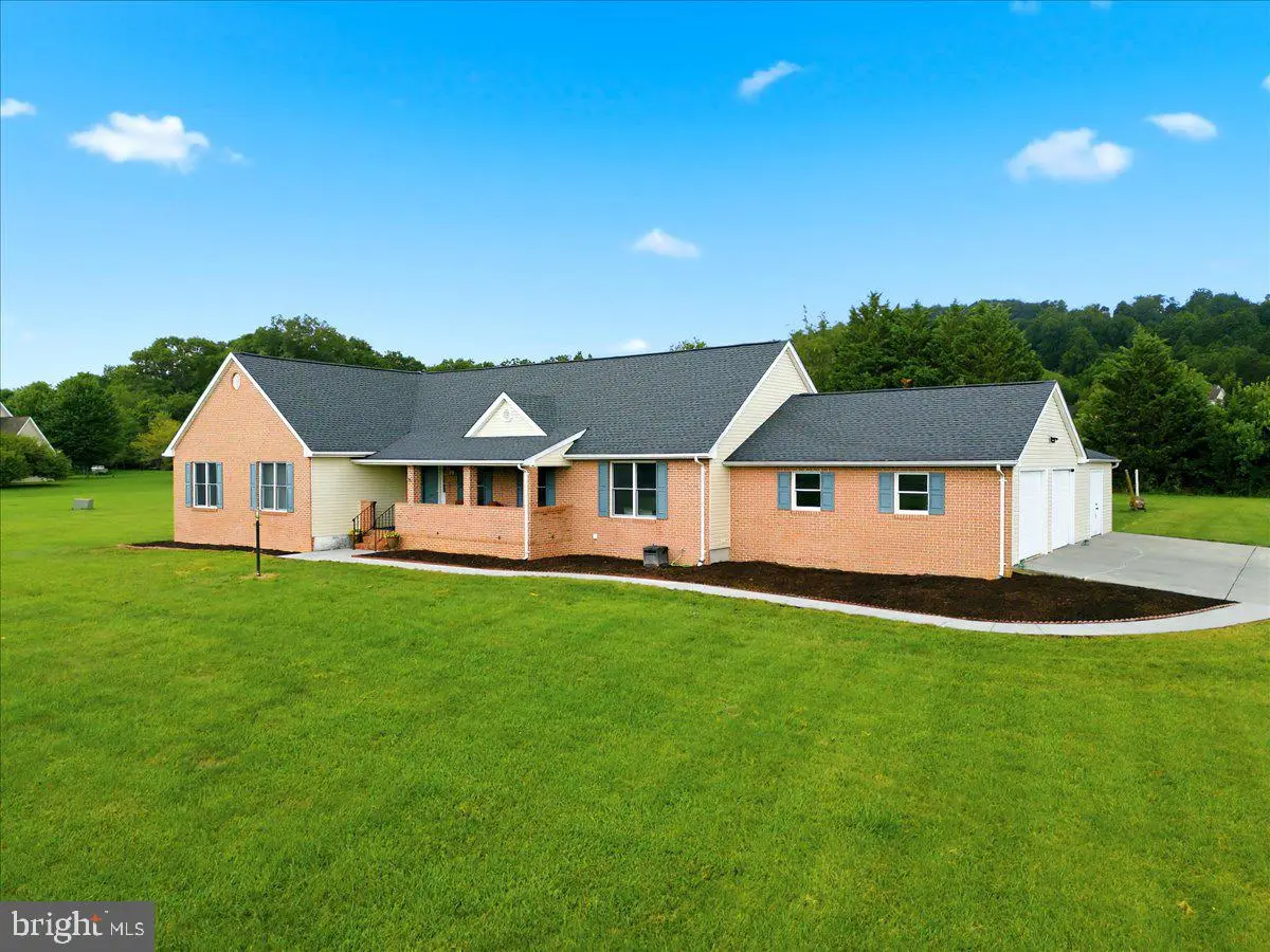 217 Ashland Dr, Winchester, VA 22603 - #1