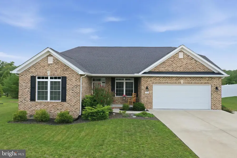 132 Vincent Dr, Stephens City, VA 22655 - #2