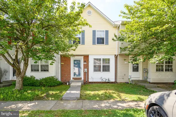 192 Sherando Cir, STEPHENS CITY, VA 22655