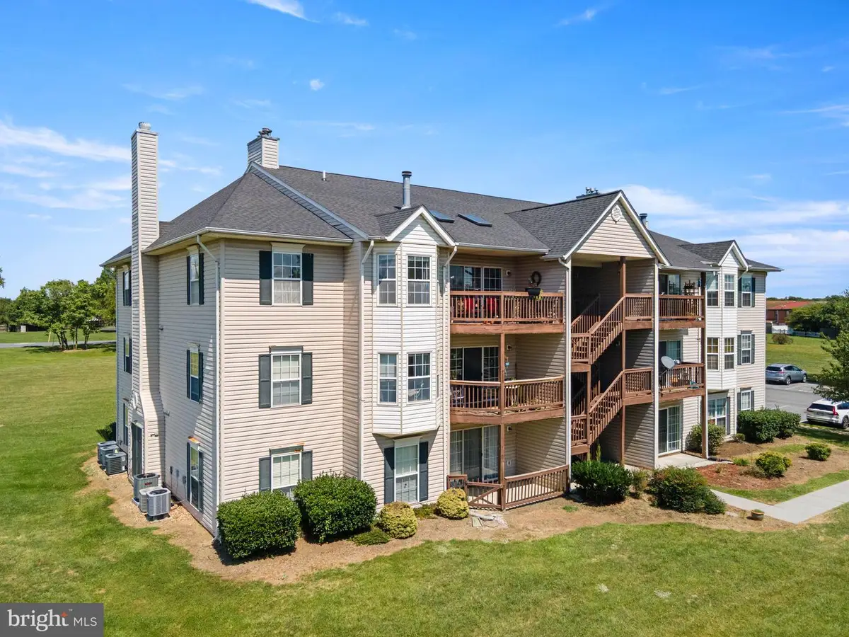 90-10 Chinkapin Dr #10, Stephens City, VA 22655 - #1