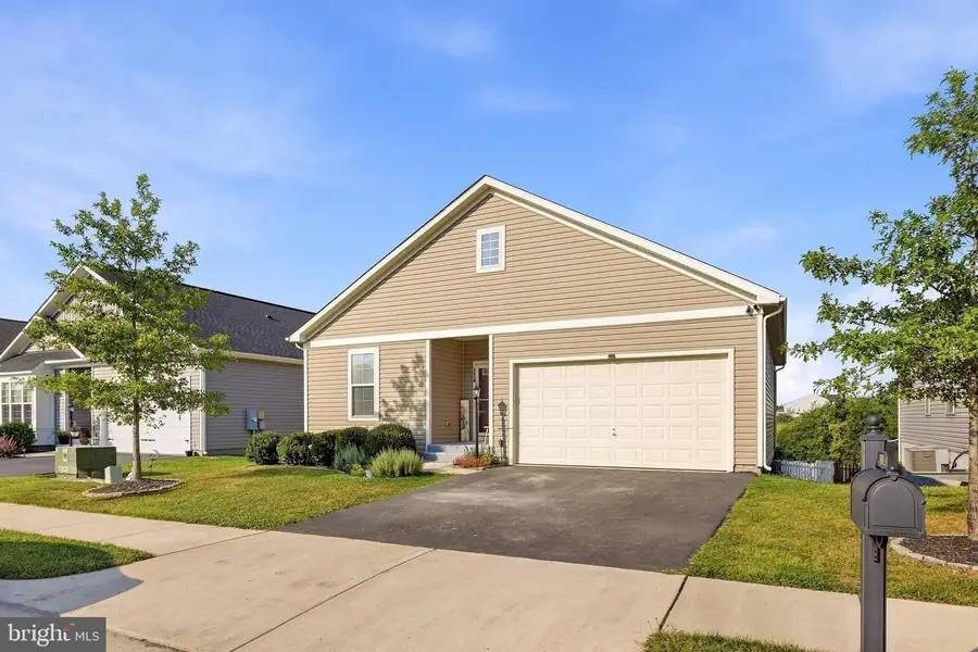 134 Patchwork Dr, Stephenson, VA 22656 - #2