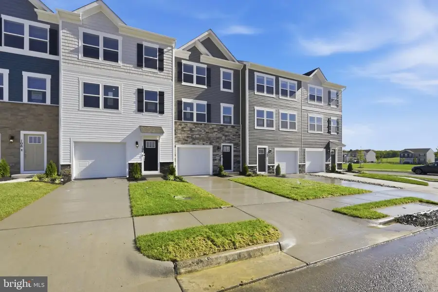 104 Bowers St, Stephens City, VA 22655 - #3