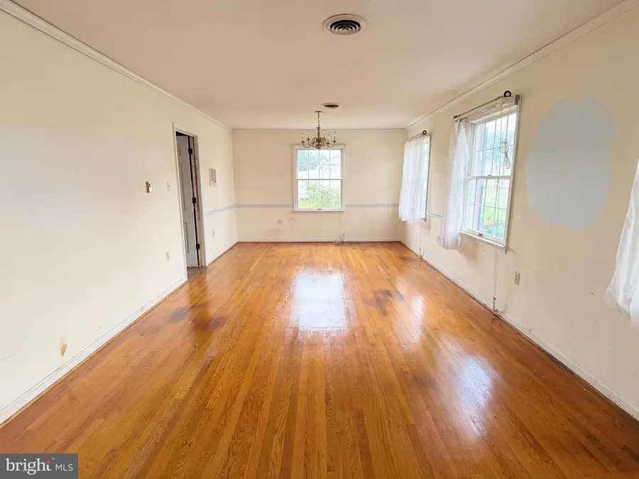 7976 Church St, Middletown, VA 22645 - #2