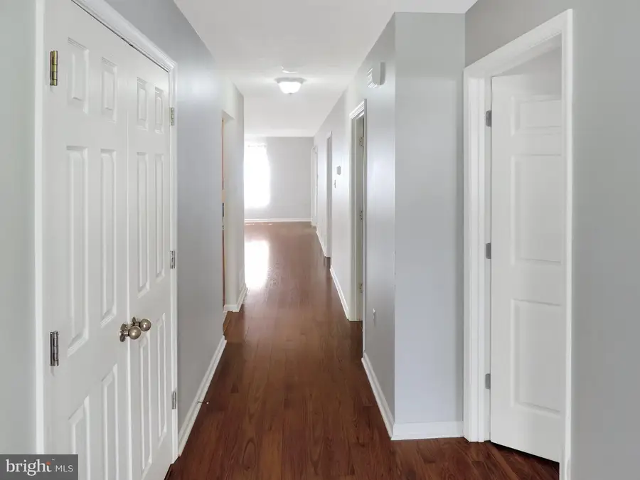 102 Buckwood Ln, Winchester, VA 22602 - #2