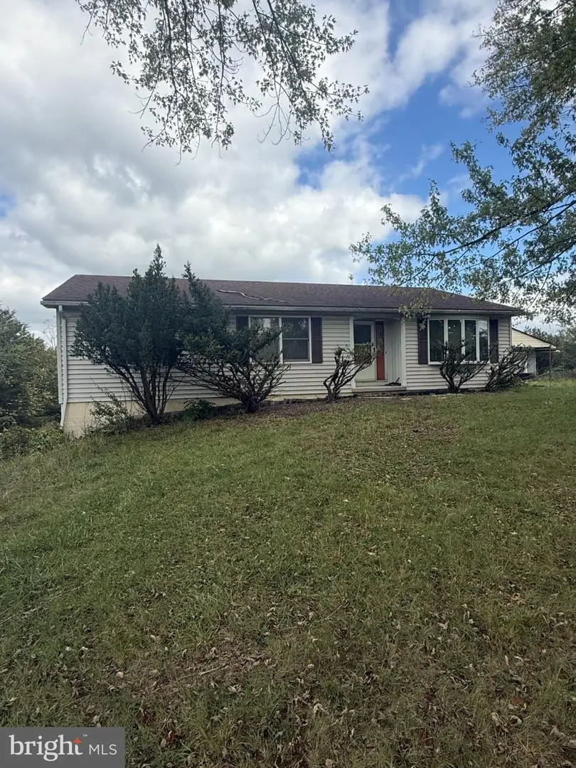 797 S Buckton Rd, Middletown, VA 22645 - #2