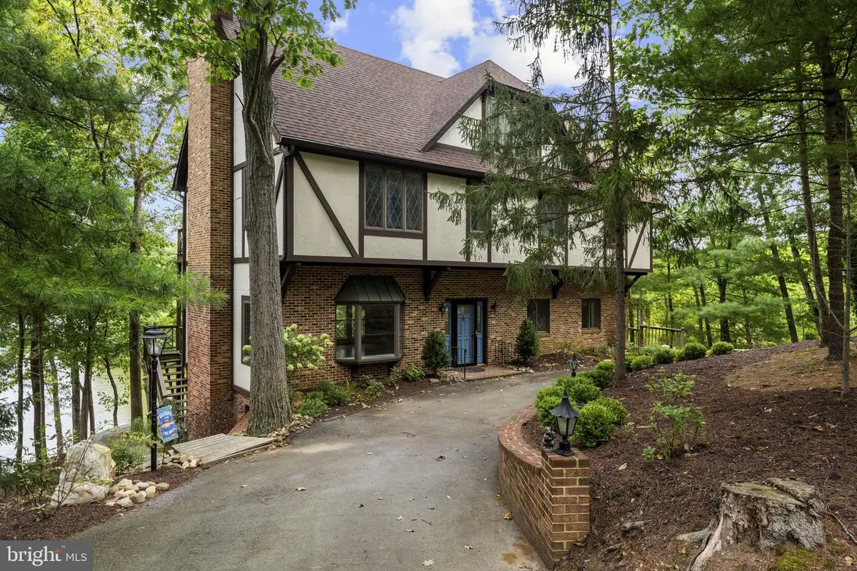 451 Lake Serene Dr, Winchester, VA 22603 - #1