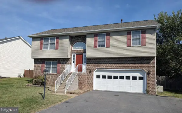 204 Fairfax Dr, STEPHENS CITY, VA 22655