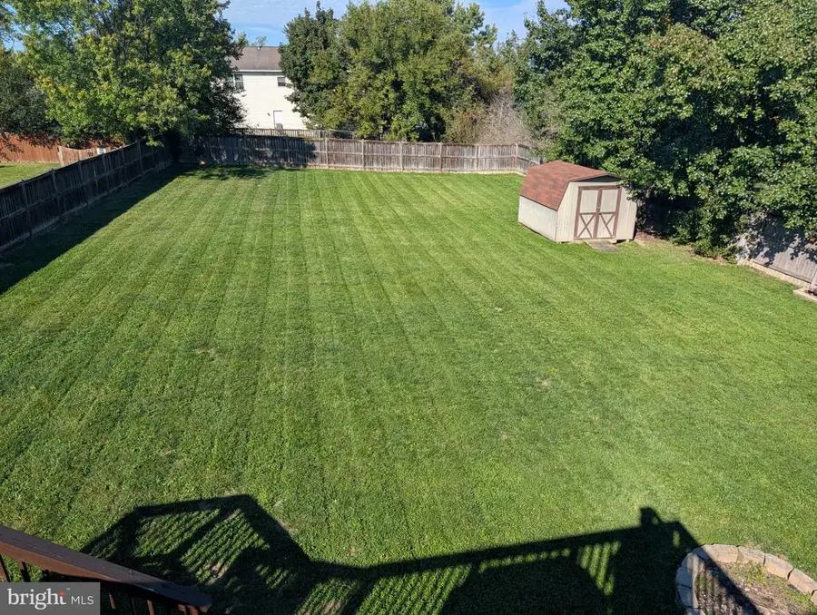204 Fairfax Dr, Stephens City, VA 22655 - #2