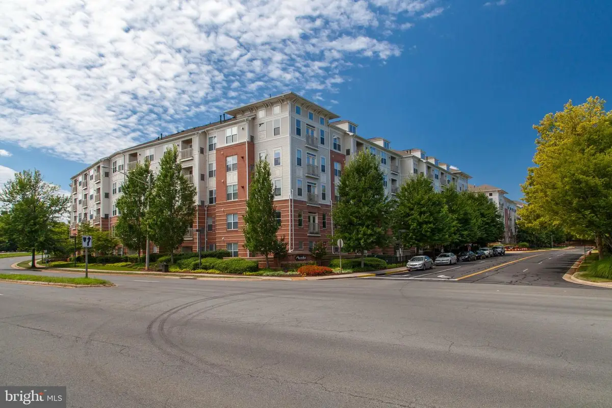 9480 Virginia Center Blvd #410, Vienna, VA 22181 - Image #1
