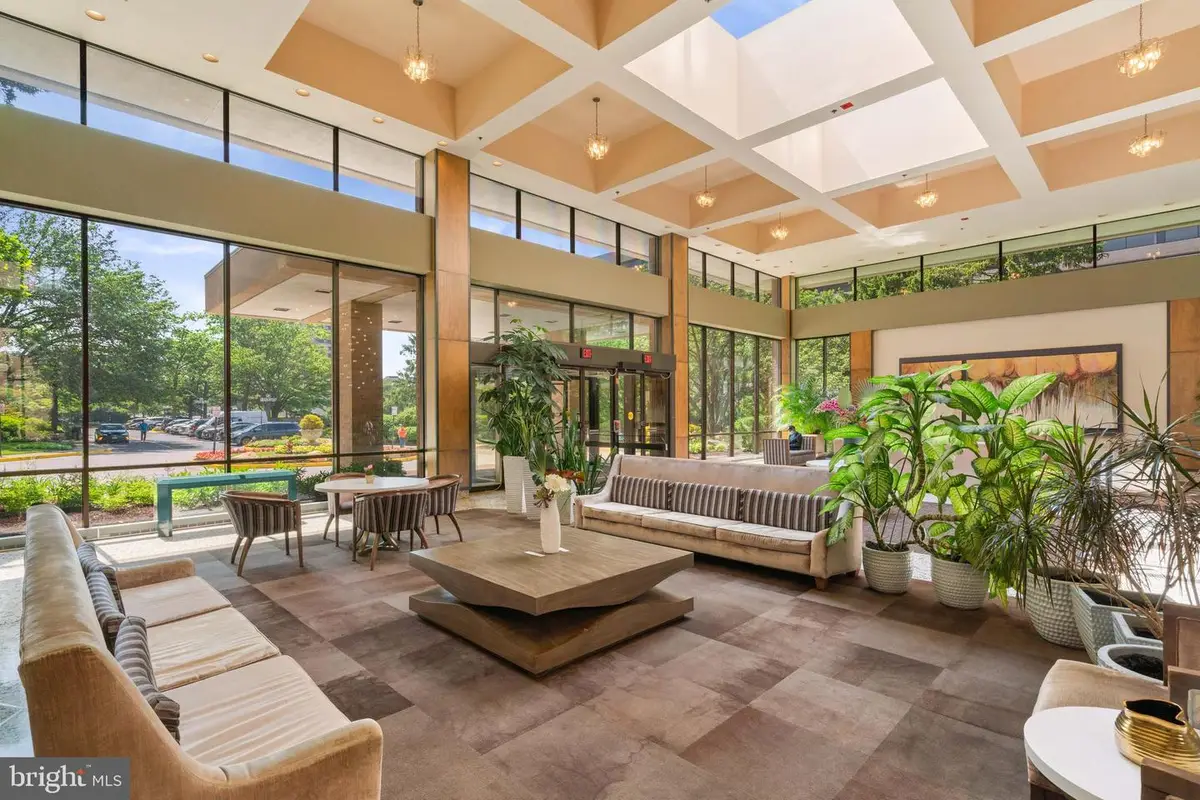 3709 S George Mason Dr #406-e, Falls Church, VA 22041 - #1